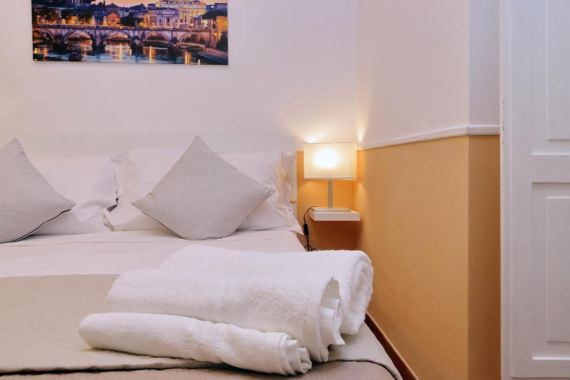 Trevi Feddy'S Apartment โรม ภายนอก รูปภาพ
